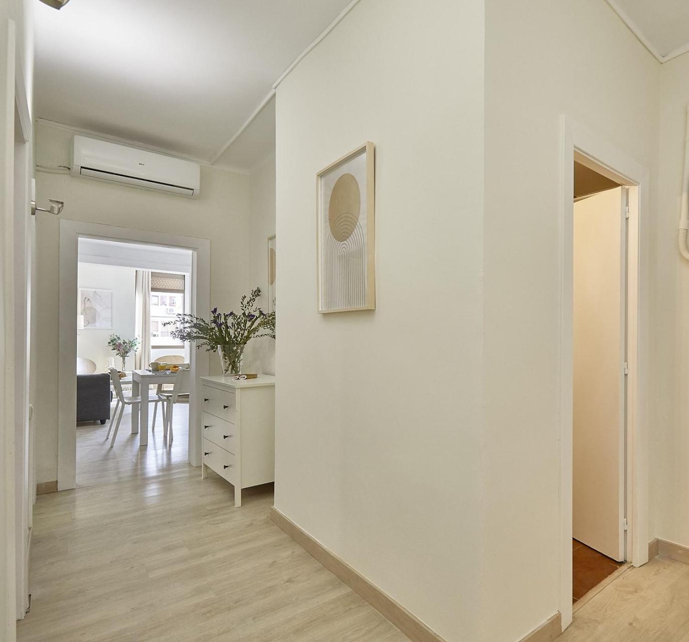 Bbarcelona Encants Flat Екстериор снимка